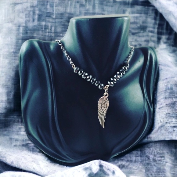 Hematite angel wing steel necklace + earrings - Picture 3 of 8